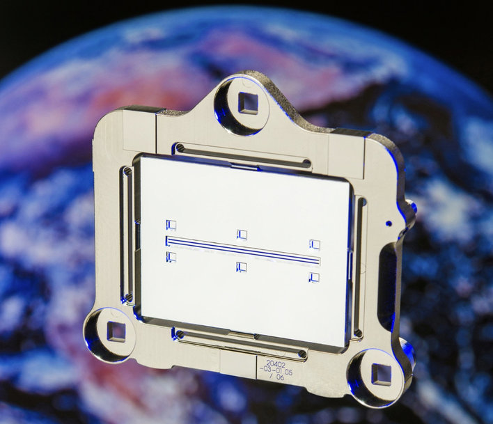 FRAUNHOFER TECHNOLOGY PROVIDES ENVIRONMENTAL SATELLITES WITH VISION